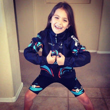 Load image into Gallery viewer, Bremen Windbreaker Jacket (w/ Hood)